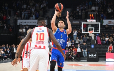 Anadolu Efes, 15 saydan geri dnd!