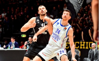 Anadolu Efes, EuroLeague'de sezonu gzel at!