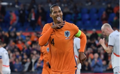 Hollanda son provada 4 golle mutlu
