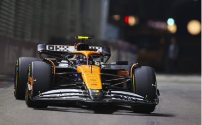 Singapur'da kazanan Lando Norris