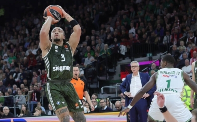 Carsen Edwards, Bayern Mnih'i uurdu; Zalgiris'i de devirdiler