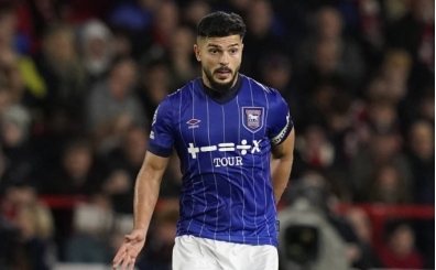 Ipswich Town, kaptan Morsy'ye sayg duyulduunu aklad