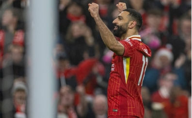 Liverpool kazand, Salah tarihe geti!