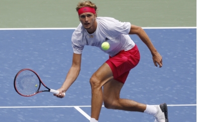 Avustralya Açık'ta Zverev ve De Minaur, 4. tura yükseldi